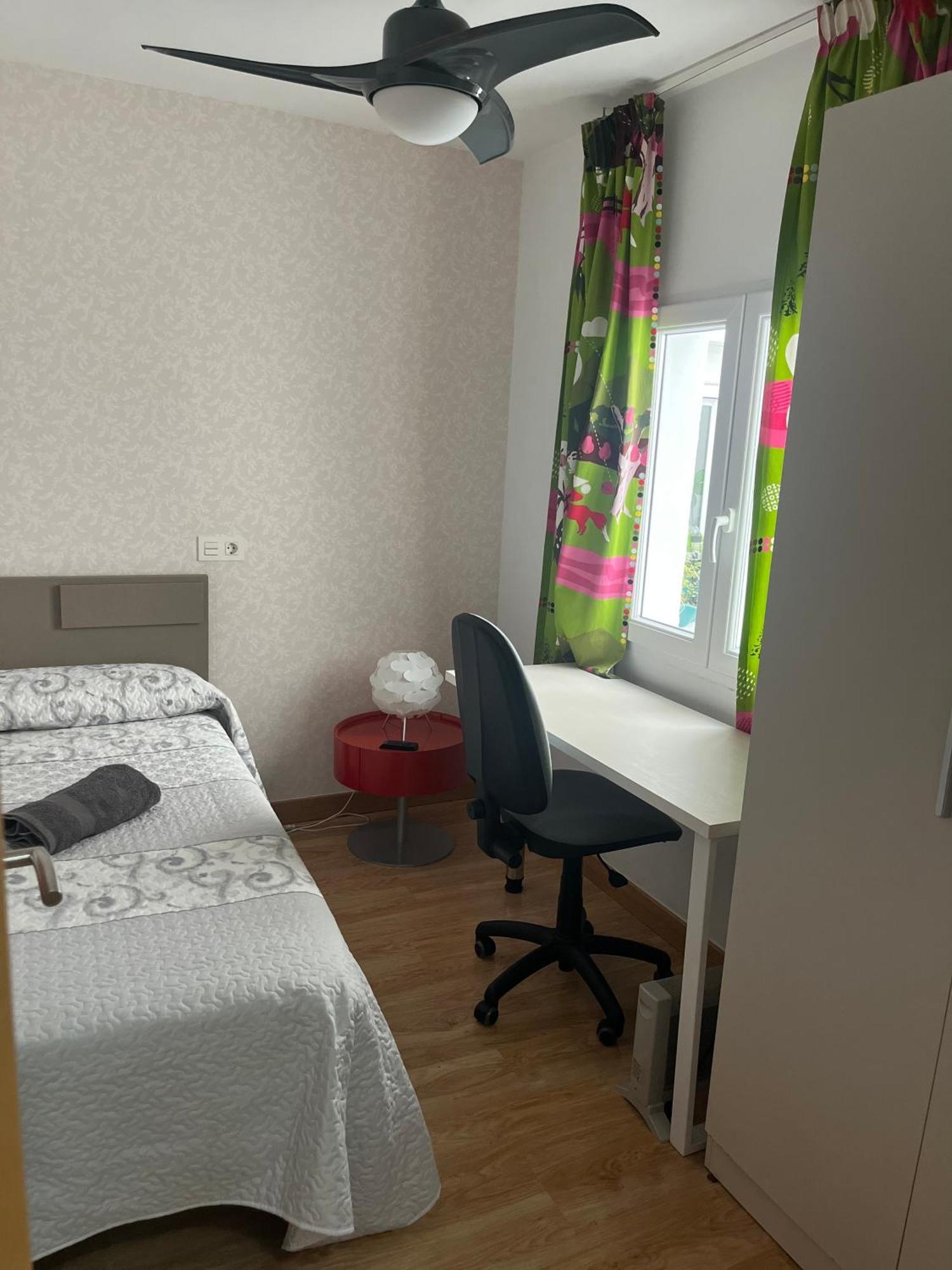 Bonito Apartamento En Гранада Екстер'єр фото
